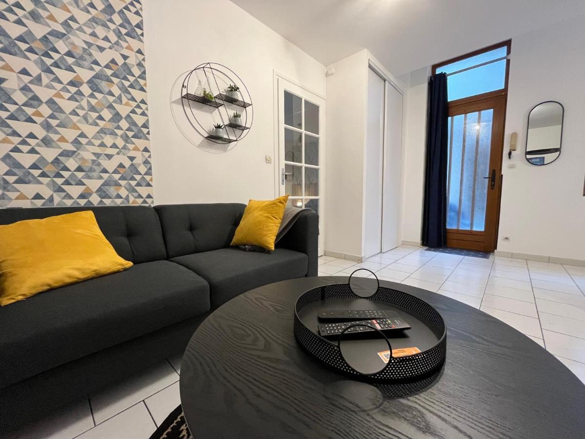 Superbe Appartement En Centre Ville D'Arras Bagian luar foto